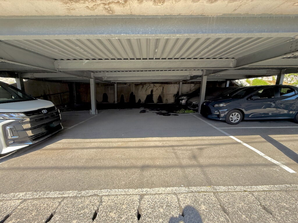 【貸駐車場・月極駐車場】長崎市高平町　高平町ガレージ普通車区画｜長崎電気軌道１系統 崇福寺駅 徒歩6分 (480m)｜ジョイ不動産企画