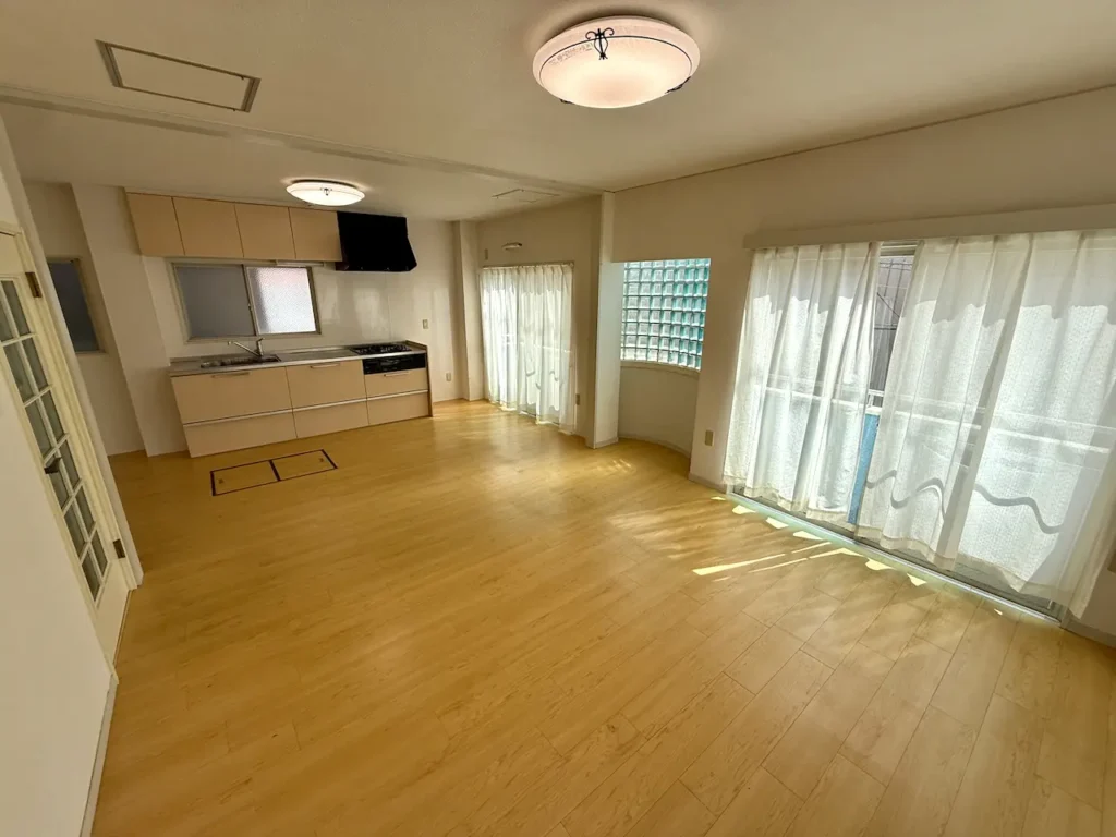 【中古一戸建て】長崎市扇町3LDK｜長崎大学徒歩2分・駐車場2台・純心女子高等学校徒歩3分｜ジョイ不動産企画