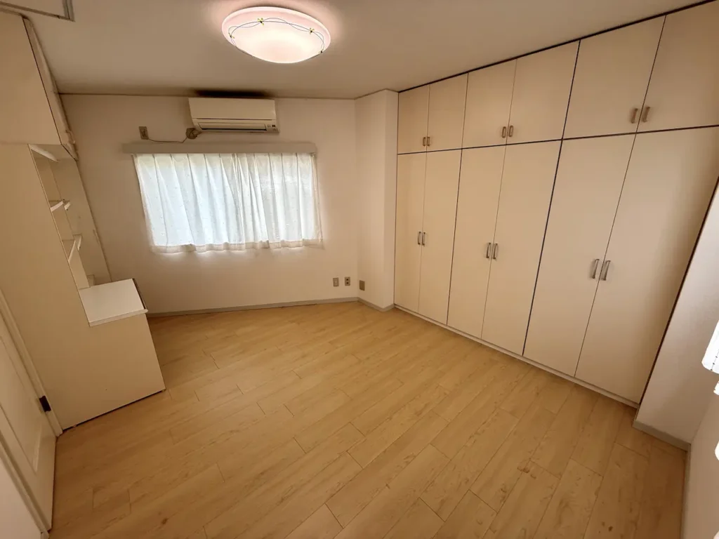 【中古一戸建て】長崎市扇町3LDK｜長崎大学徒歩2分・駐車場2台・純心女子高等学校徒歩3分｜ジョイ不動産企画