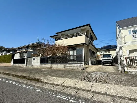 【中古戸建て】長崎市ダイヤランド１丁目４SLDK｜駐車場2台・校区：南長崎小学校・小ヶ倉中学校｜売却ならジョイ不動産企画