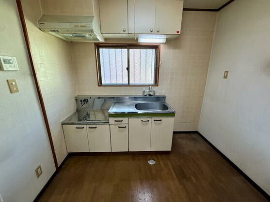 【中古マンション】長崎市松が枝町森田マンション2DK｜校区：大浦小学校・梅ヶ崎中学校｜ジョイ不動産企画