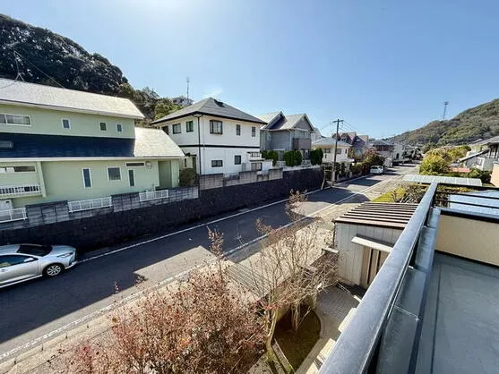 【中古戸建て】長崎市ダイヤランド１丁目４SLDK｜駐車場2台・校区：南長崎小学校・小ヶ倉中学校｜売却ならジョイ不動産企画