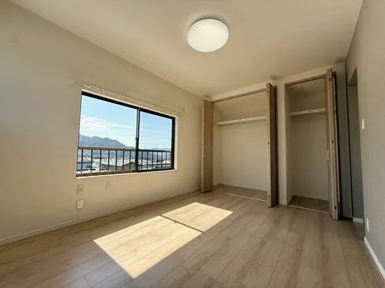 【中古戸建て】長崎市つつじヶ丘４丁目４LDK｜駐車場2台・校区：古賀小学校・東長崎中学校｜ジョイ不動産企画